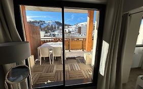Superbe Appartement Avec Piscine Et Garage