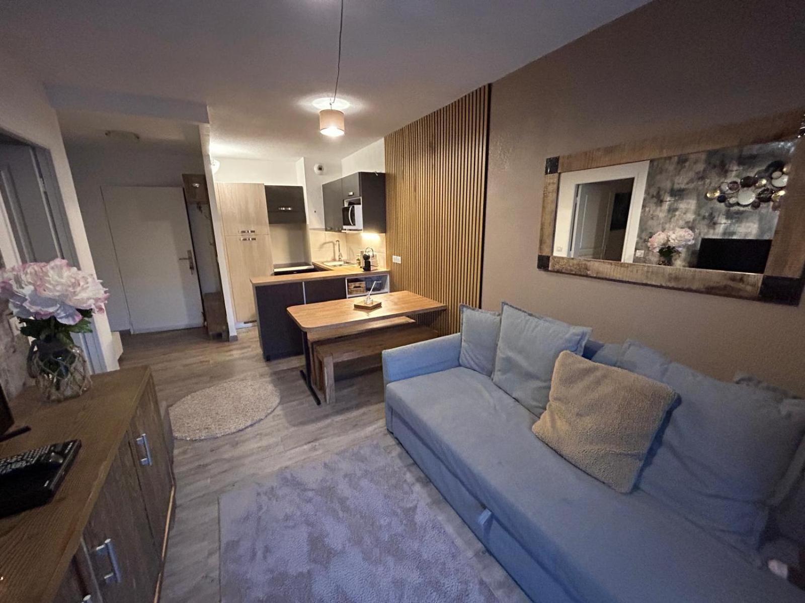 Superbe Appartement Avec Piscine Et Garage Péone Extérieur photo